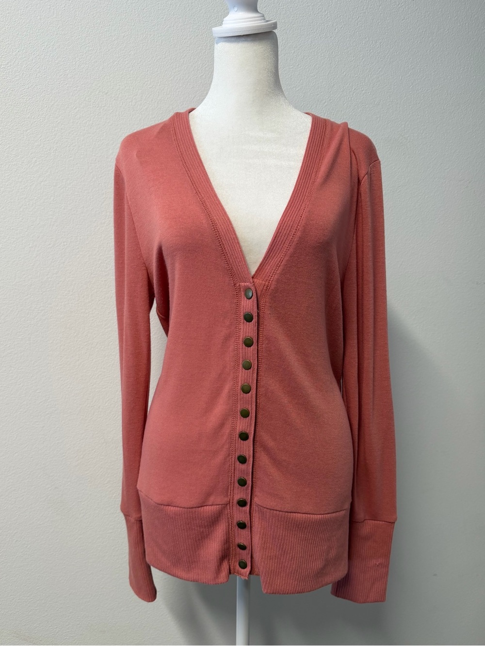 Emma’s Outfitters Dusty Rose Snap Button Cardigan Size L Elena Gilbert Fall